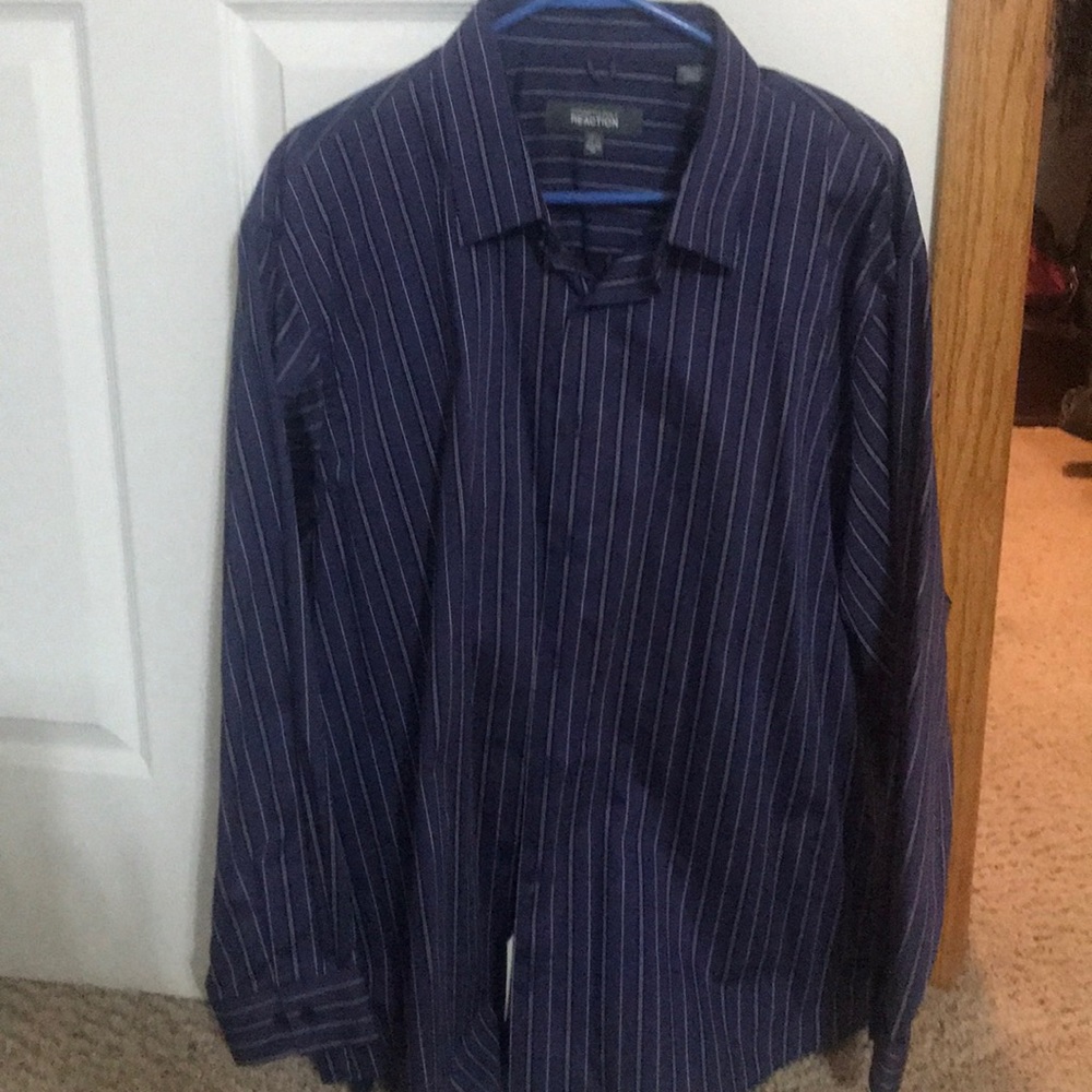 Men’s dress shirt